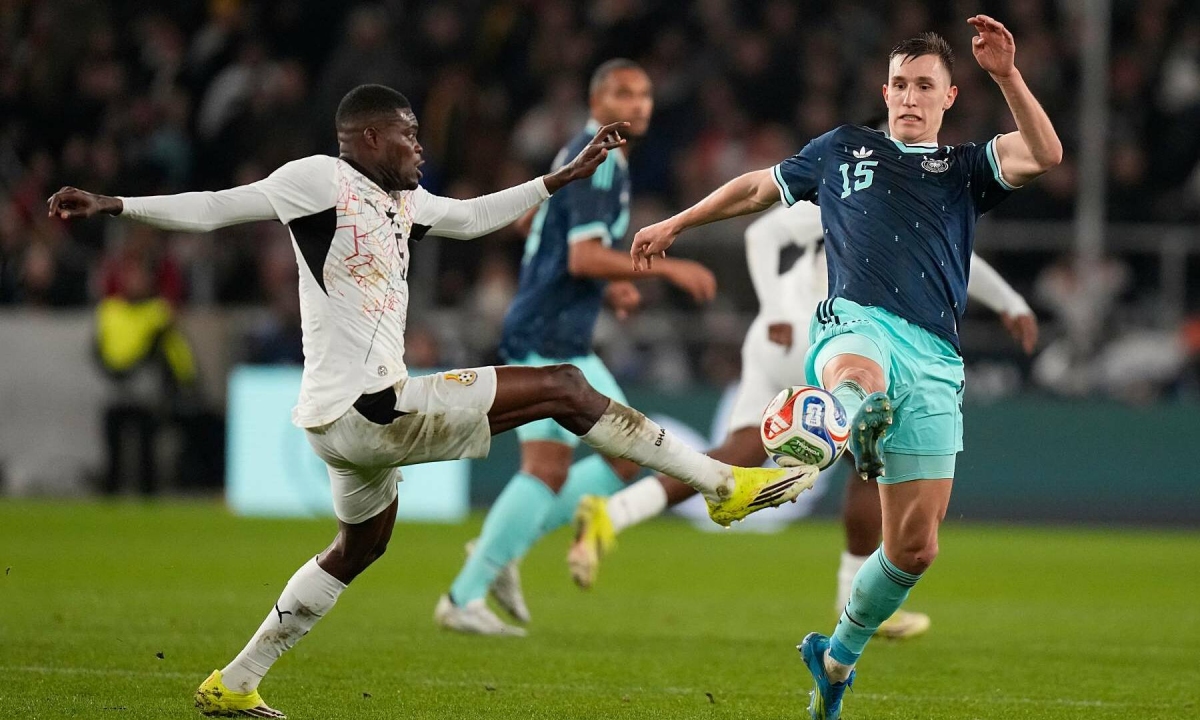 Cựu tiền vệ Arsenal vắng mặt trận ra quân World Cup 2026 vì bị Canada từ chối nhập cảnh - hình ảnh - betokfun.vip