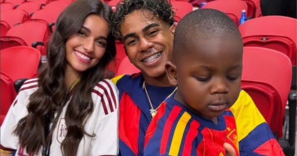 OKFUN cược bóng đá: Cặp đôi Yamal – Ines Garcia khuấy động World Cup 2026 - hình ảnh - betokfun.vip OKFUN cược bóng đá: Cặp đôi Yamal – Ines Garcia khuấy động World Cup 2026 - hình ảnh - betokfun.vip