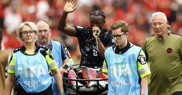 OKFUN eSports: Cầu thủ Canada chia tay World Cup 2026 sau chấn thương kinh hoàng - hình ảnh - betokfun.vip OKFUN eSports: Cầu thủ Canada chia tay World Cup 2026 sau chấn thương kinh hoàng - hình ảnh - betokfun.vip
