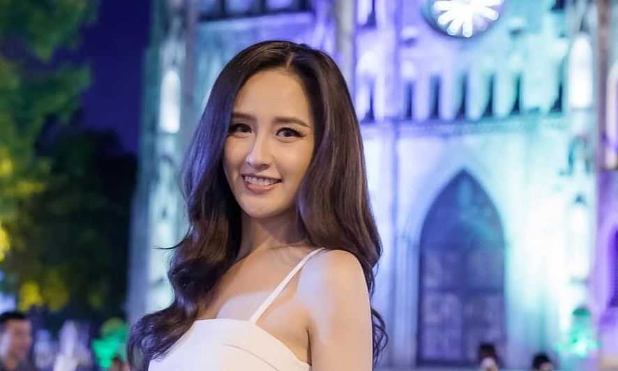 Thưởng tân thủ OKFUN và phong cách thời trang dạo phố của Mai Phương Thúy - hình ảnh - betokfun.vip