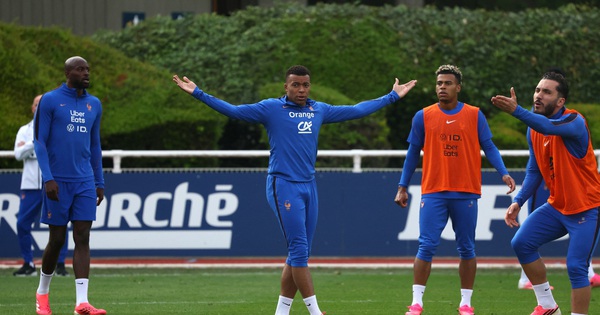 OKFUN Việt Nam: Căng thẳng bao trùm đội tuyển Pháp, Mbappe rời sân tập vì tranh chấp hình ảnh - hình ảnh - betokfun.vip