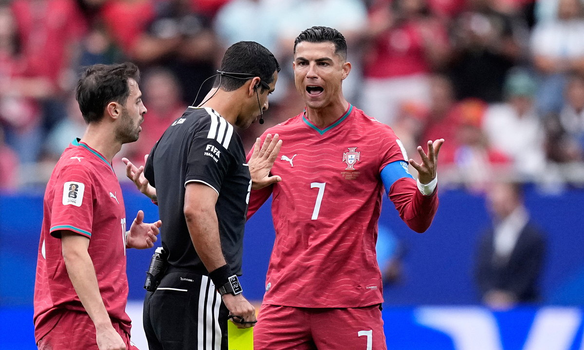 Ronaldo bị chấm điểm thấp nhất trận ra quân World Cup 2026 - hình ảnh - betokfun.vip