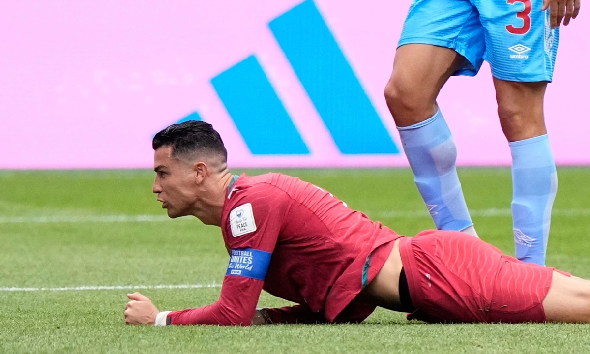 Cá cược bóng đá online: Rạn nứt trong đội tuyển Bồ Đào Nha có ảnh hưởng đến kèo World Cup 2026? - hình ảnh - betokfun.vip
