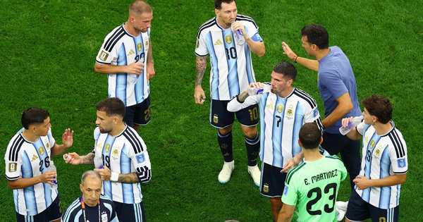 Messi răm rắp tuân lệnh, không bao giờ ‘cãi’ HLV Scaloni nửa lời, đủ tuyệt kỹ đấu… World Cup 2030 - hình ảnh - betokfun.vip