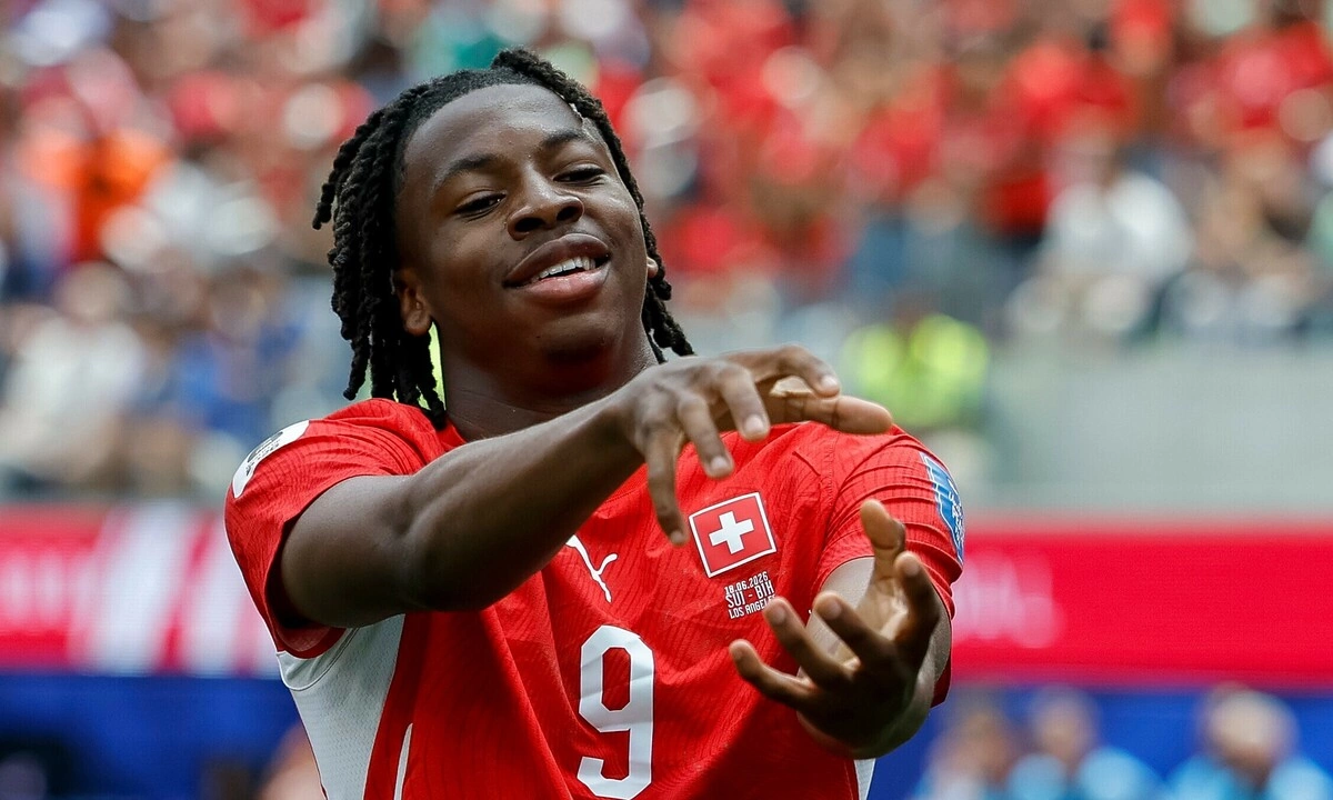 Tiền vệ 20 tuổi Johan Manzambi lập kỷ lục World Cup trong chiến thắng của Thụy Sĩ - hình ảnh - betokfun.vip