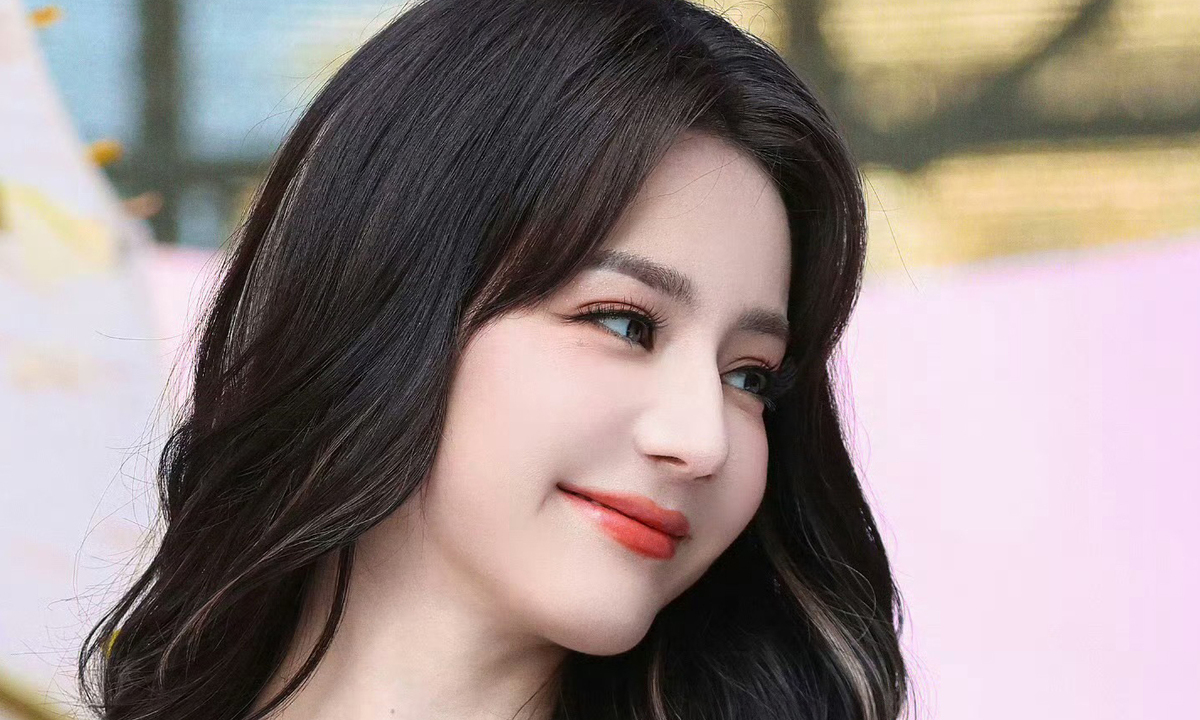 Thưởng tân thủ OKFUN: Địch Lệ Nhiệt Ba ‘mọng như đào’ trong thiết kế Việt - hình ảnh - betokfun.vip