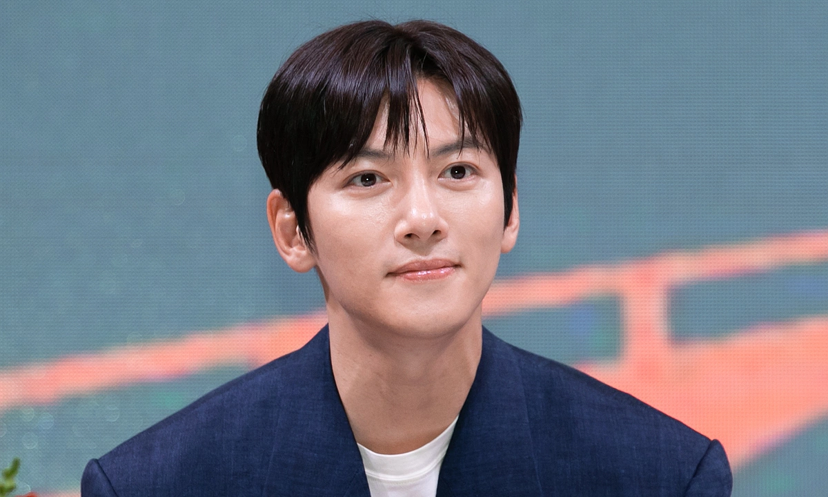 Ji Chang Wook chia sẻ cảm xúc tích cực khi đến Đà Nẵng, kết nối fan Việt - hình ảnh - betokfun.vip