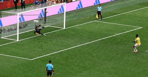 Thụy Sĩ loại Colombia trên chấm luân lưu, giành vé chạm trán Argentina của Messi - hình ảnh - betokfun.vip