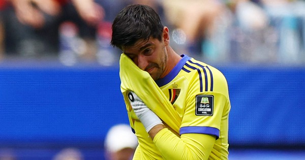 Courtois bật khóc khi chia tay World Cup theo kịch bản cay đắng nhất: góc nhìn mới cho người chơi Việt - hình ảnh - betokfun.vip
