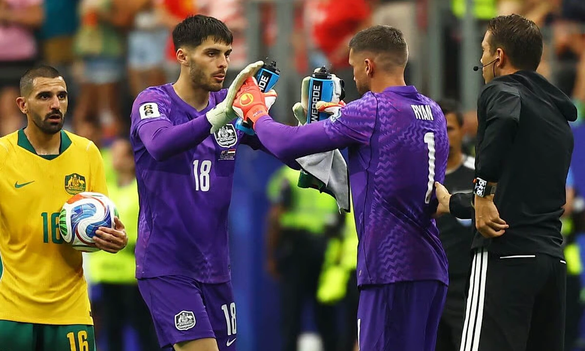 Thay thủ môn trước loạt luân lưu, Australia vẫn gục ngã trước Ai Cập tại World Cup 2026 - hình ảnh - betokfun.vip Thay thủ môn trước loạt luân lưu, Australia vẫn gục ngã trước Ai Cập tại World Cup 2026 - hình ảnh - betokfun.vip